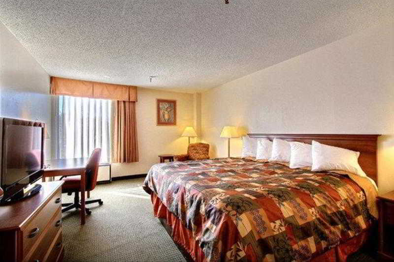 Days Inn & Suites By Wyndham Mt Pleasant Mount Pleasant Pokój zdjęcie